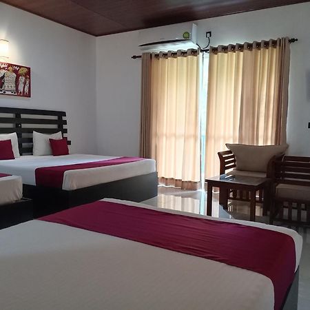 Pivisuma Lodge Dambulla Esterno foto