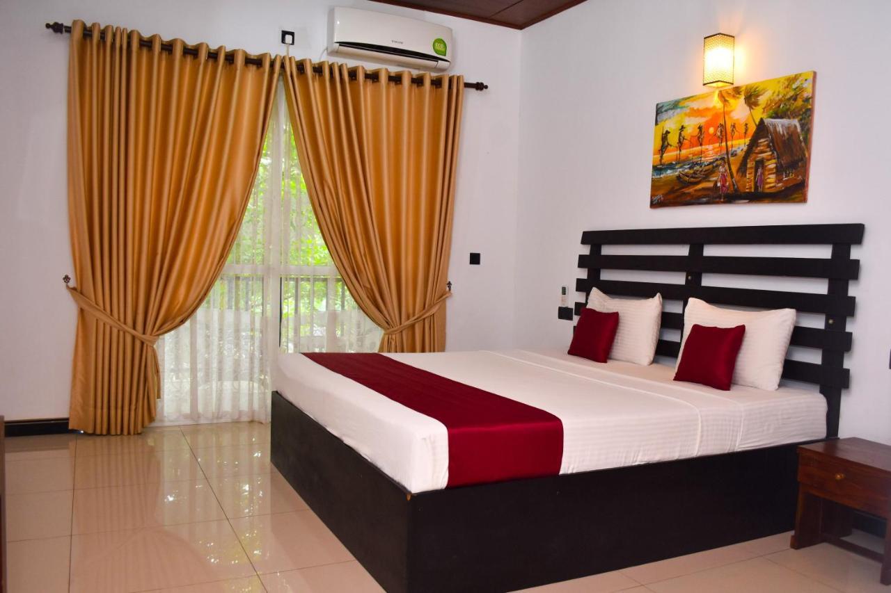 Pivisuma Lodge Dambulla Esterno foto