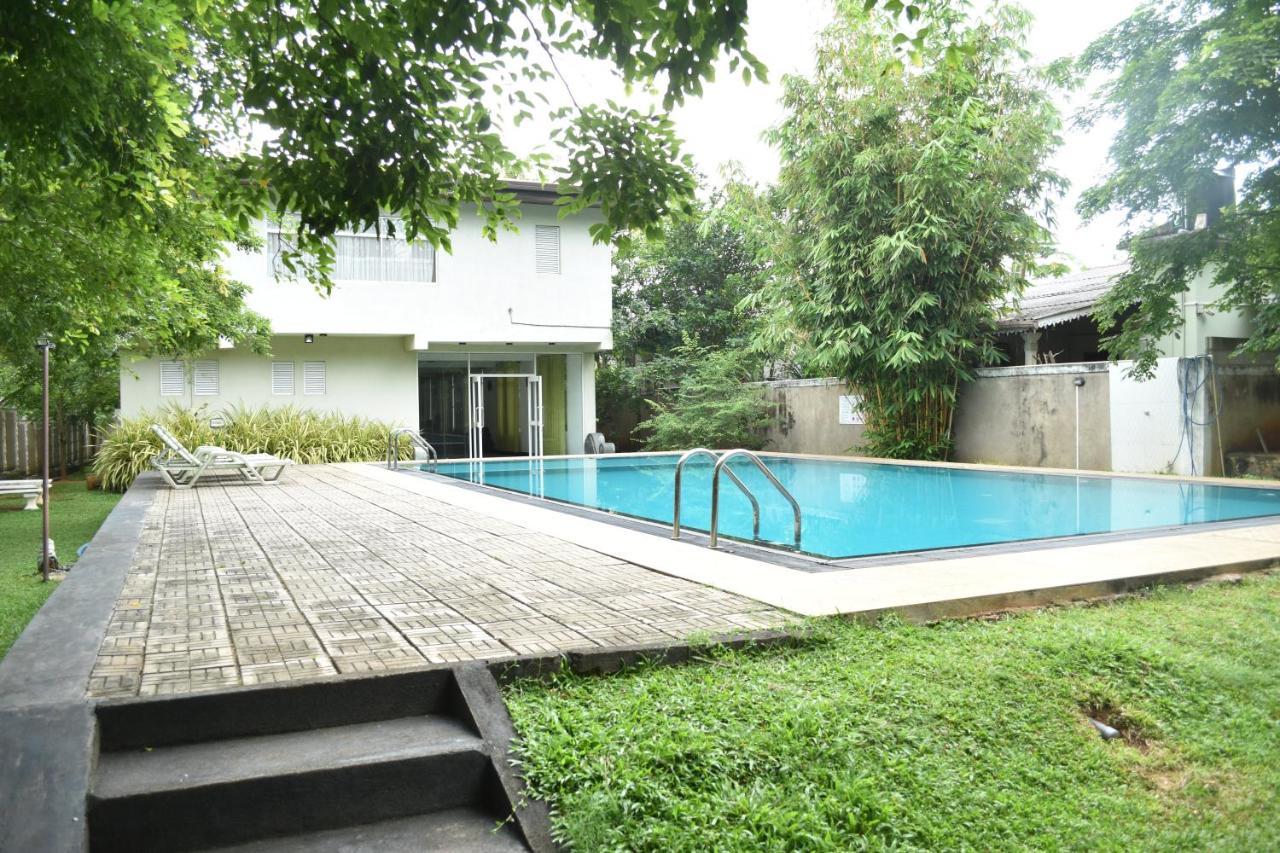 Pivisuma Lodge Dambulla Esterno foto