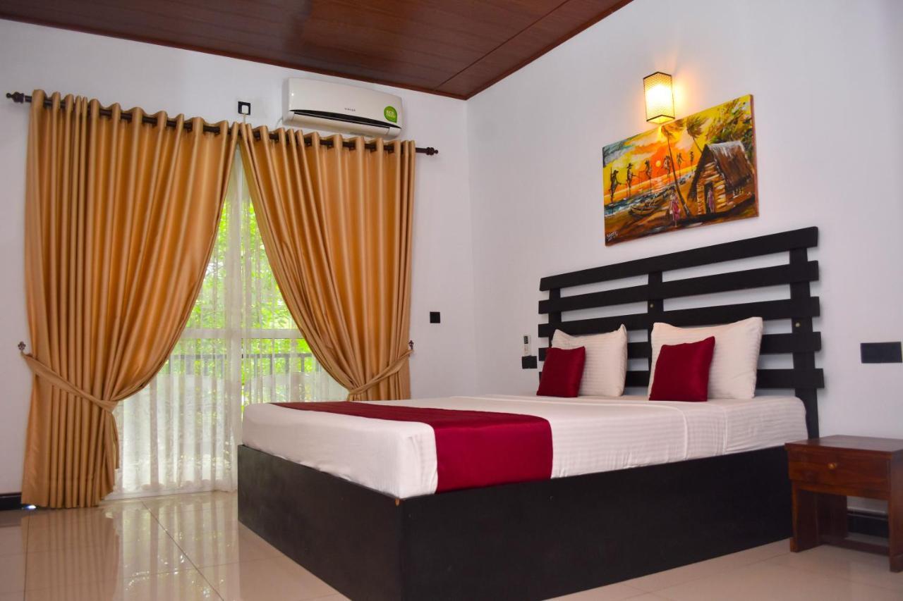 Pivisuma Lodge Dambulla Esterno foto