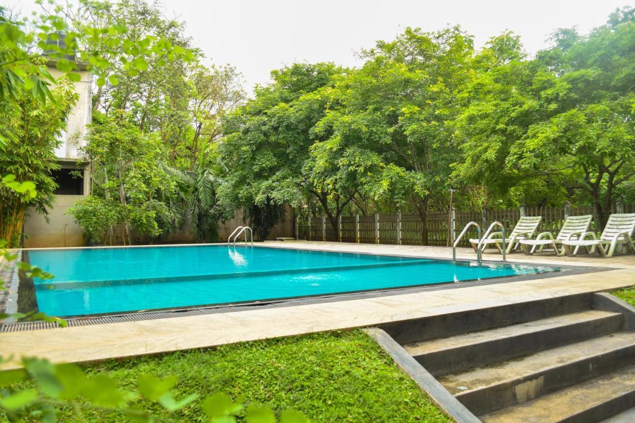 Pivisuma Lodge Dambulla Esterno foto